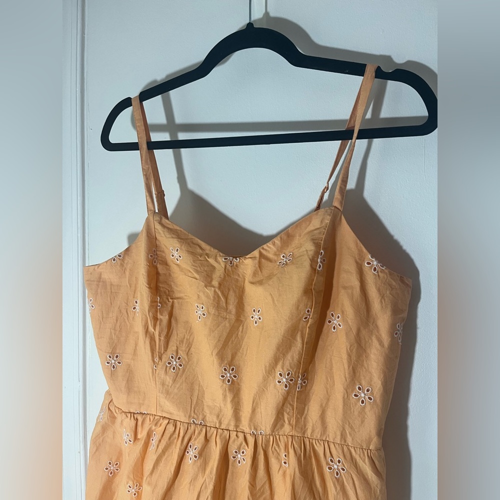 Old Navy Peach Fit & Flare Eyelet Midi Dress - Picture 9 of 11